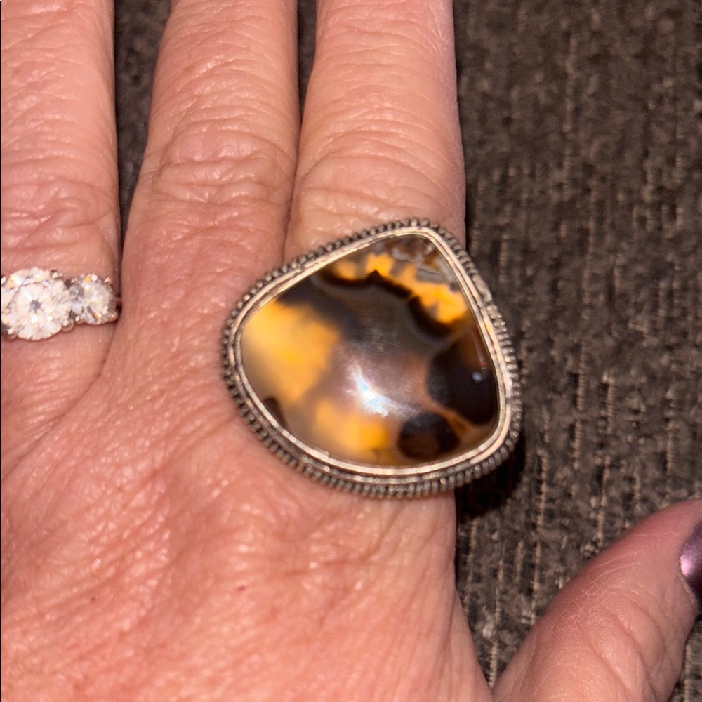 Translucent Brown Agate Stone Ring - image 1